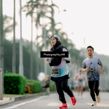 Runner Photo 6660620