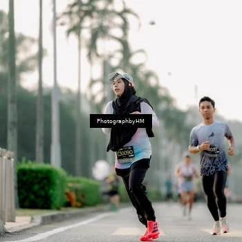 Runner Photo 6660635