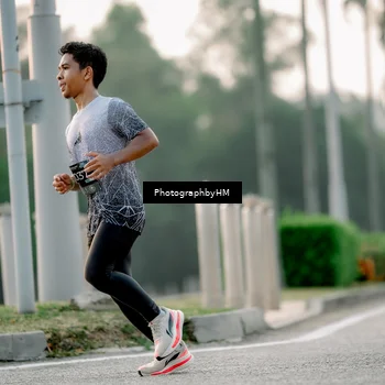 Runner Photo 6660646