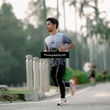 Runner Photo 6660650