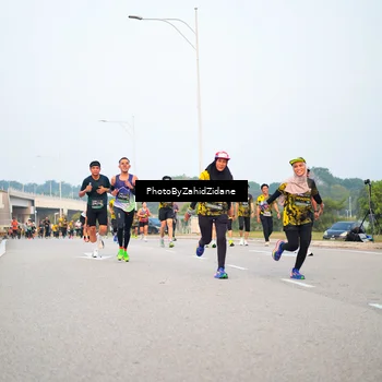 Runner Photo 6660652
