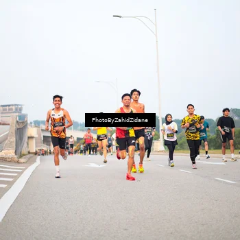 Runner Photo 6660655