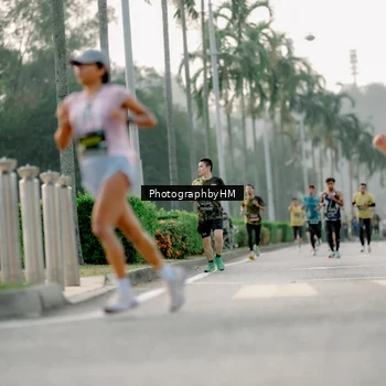 Runner Photo 6660665
