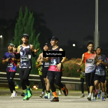 Runner Photo 6660694