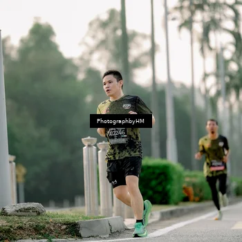 Runner Photo 6660696