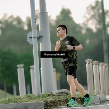 Runner Photo 6660702