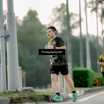 Runner Photo 6660710