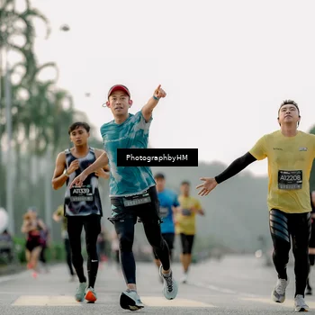 Runner Photo 6660732