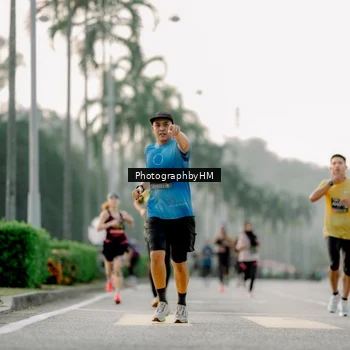 Runner Photo 6660754