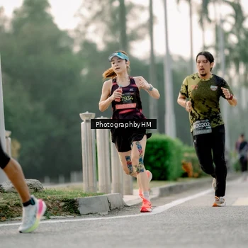 Runner Photo 6660785
