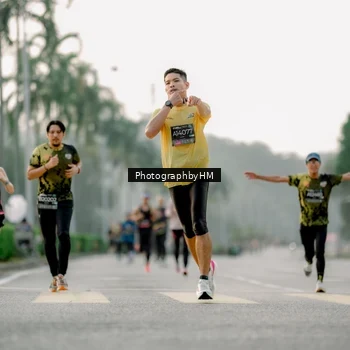 Runner Photo 6660788