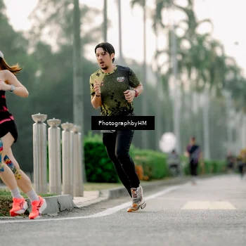 Runner Photo 6660803