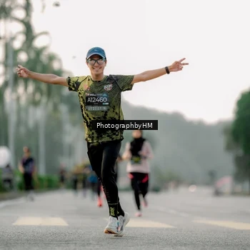 Runner Photo 6660808