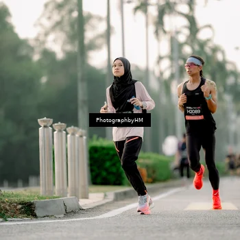 Runner Photo 6660842