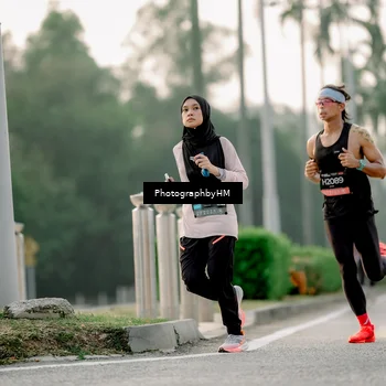 Runner Photo 6660846