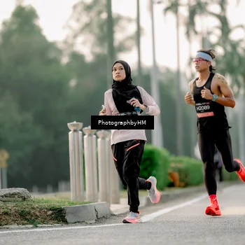 Runner Photo 6660847