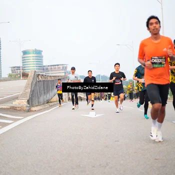 Runner Photo 6660848