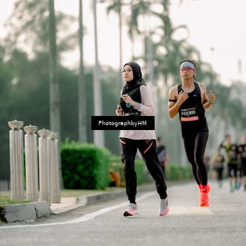 Runner Photo 6660849
