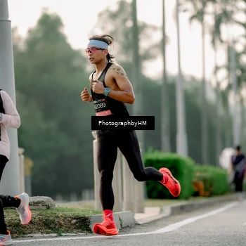 Runner Photo 6660852