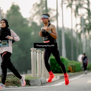 Runner Photo 6660854