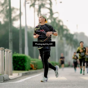 Runner Photo 6660875