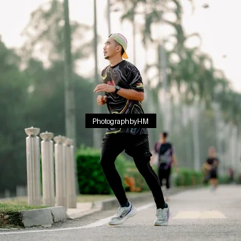 Runner Photo 6660876