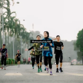 Runner Photo 6660889