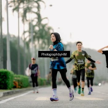 Runner Photo 6660892