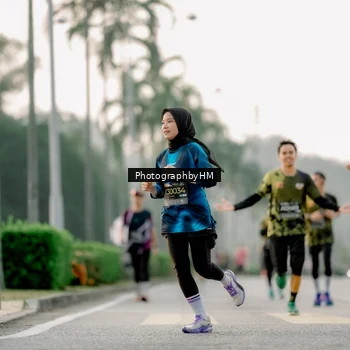 Runner Photo 6660896