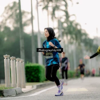 Runner Photo 6660898