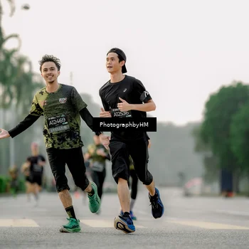 Runner Photo 6660918