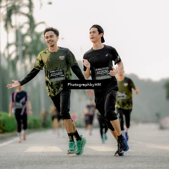 Runner Photo 6660920