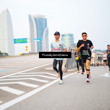 Runner Photo 6660927