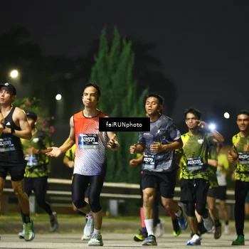 Runner Photo 6660941