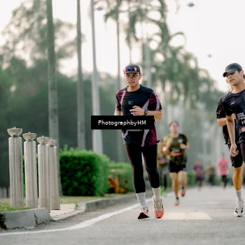 Runner Photo 6660970