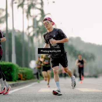 Runner Photo 6660987