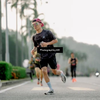 Runner Photo 6660988