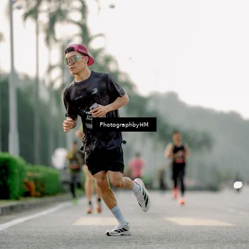 Runner Photo 6660990