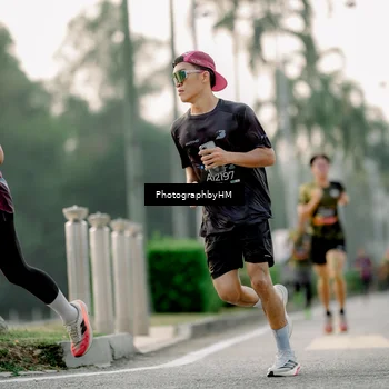 Runner Photo 6660996