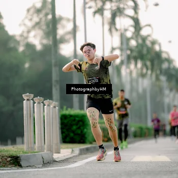 Runner Photo 6661002