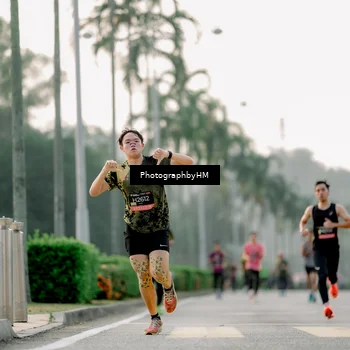 Runner Photo 6661010