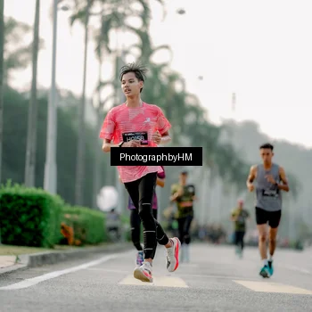 Runner Photo 6661035