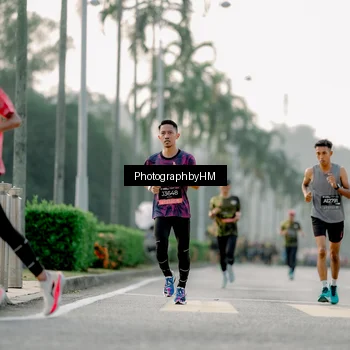 Runner Photo 6661042