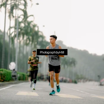 Runner Photo 6661043