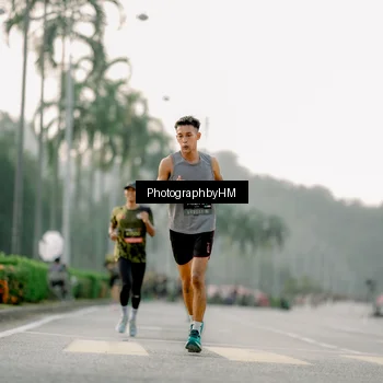 Runner Photo 6661046