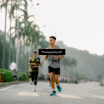 Runner Photo 6661051
