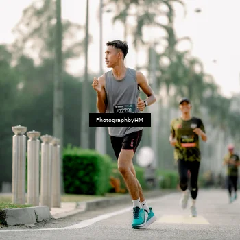 Runner Photo 6661055