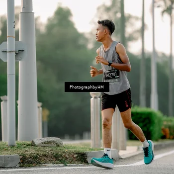 Runner Photo 6661060