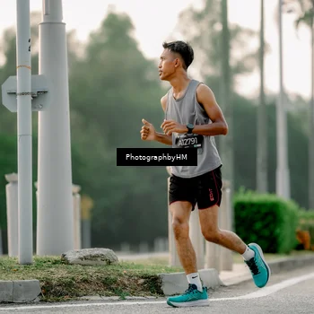 Runner Photo 6661062