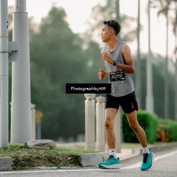 Runner Photo 6661063